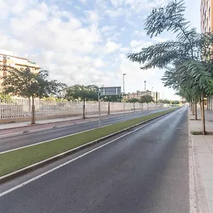 Apartamento Piso 3 Plaza De Garaje Privada Y Gratuita, Almería